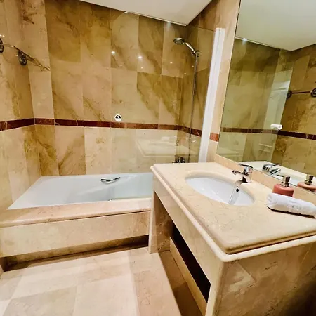 Alicate & Luxury Monteros Apartment