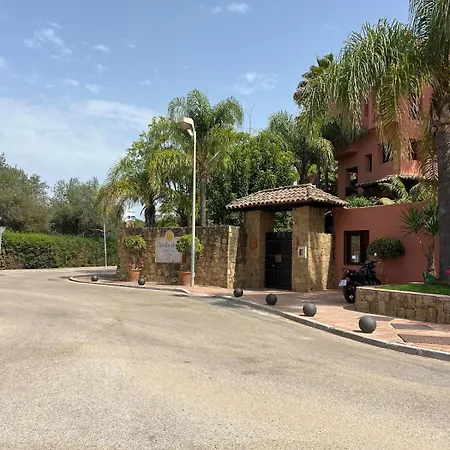 Apartment Alicate & Luxury Monteros *