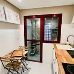 Alicate & Luxury Monteros Daire *