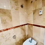 Alicate & Luxury Monteros Daire *
