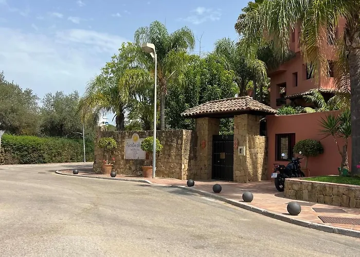 Apartment Alicate & Luxury Monteros *